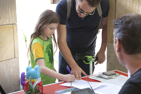 xqm-1_botanoadopt_05_ld