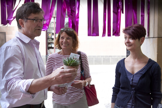 xqm-1_botanoadopt_11_ld